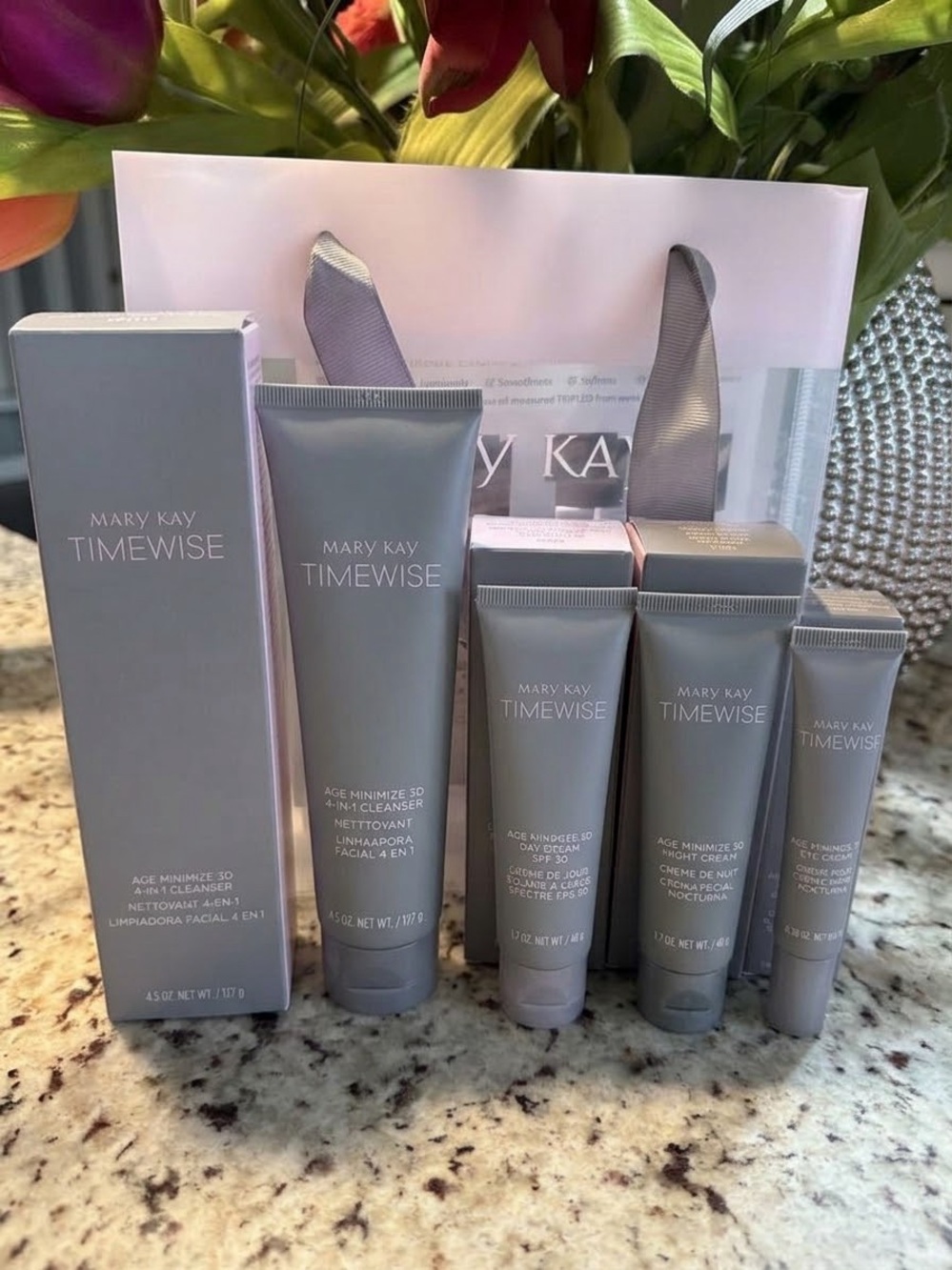 NEW Mary Kay TimeWise Miracle Set 3D 4-Piece Skincare Set NIB With Bag